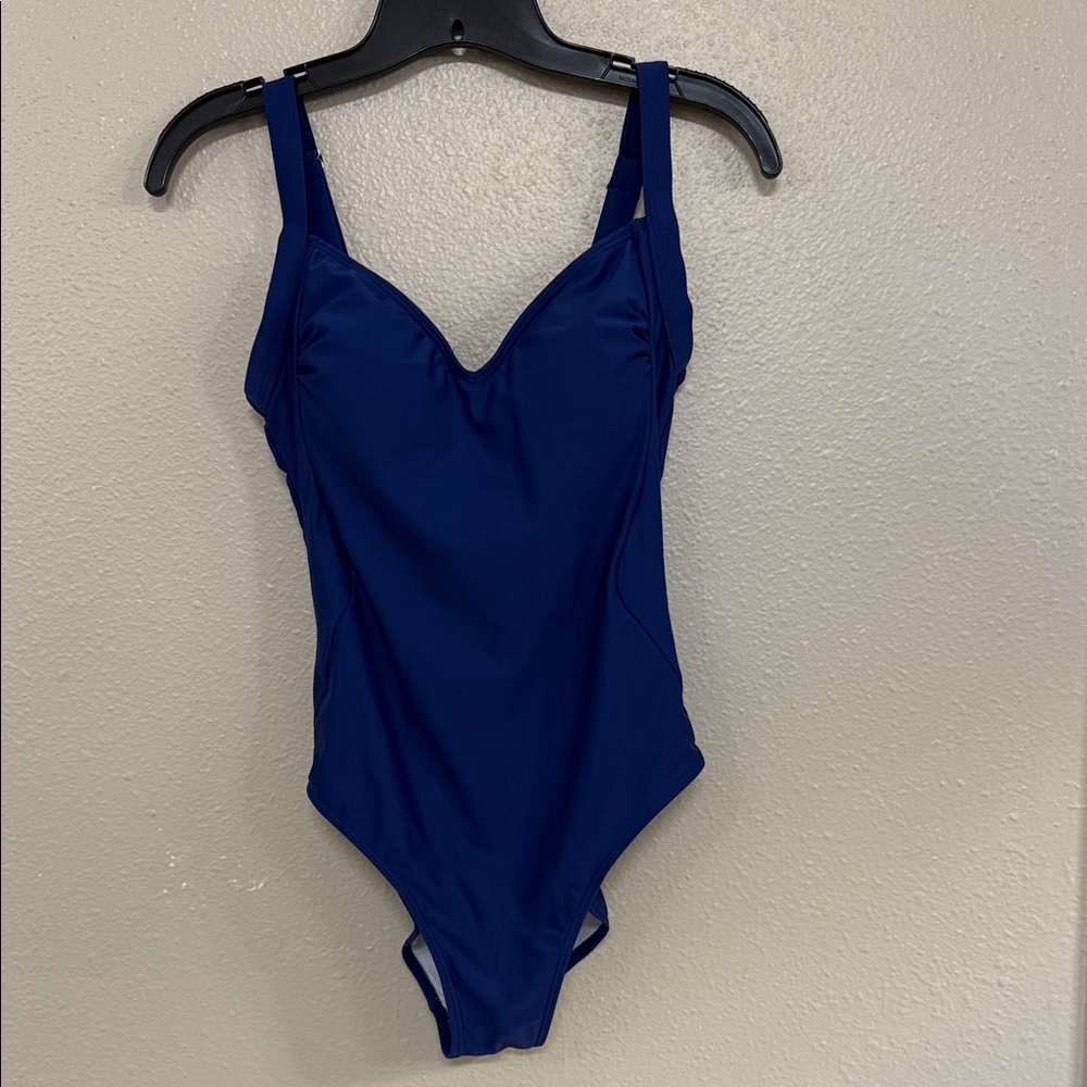 NWOT Women's One Piece Ruched Tummy Control Swimsuit Bathing Suit